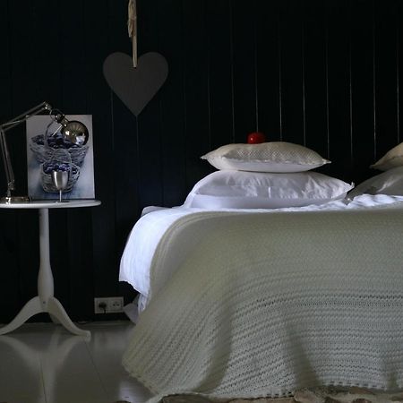 Bed and Breakfast La Paresse En Douce Tours-Sur-Meymont Экстерьер фото
