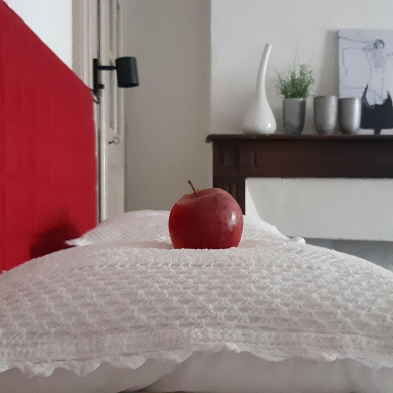 Bed and Breakfast La Paresse En Douce Tours-Sur-Meymont Экстерьер фото